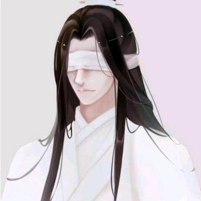 美女COS《巫师3》叶奈法惊艳绝伦 白嫩香肩紫眸勾人